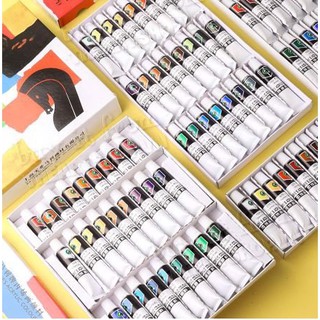 Bộ màu acrylic maries 18 màu.