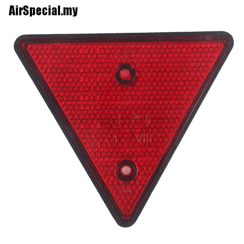 Miếng phản quang tam giác màu đỏ hình tam giác dùng trang trí xe tải