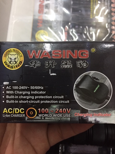 Đèn sạc wasing WFL-H12 siêu sáng | BigBuy360 - bigbuy360.vn