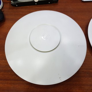 Thiết Bị Phát Wifi Unifi AP LR (đã qua sử dụng)
