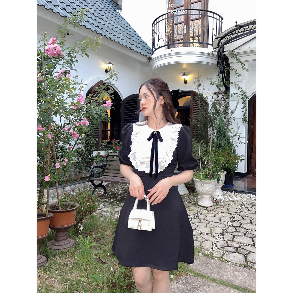 Đầm tay bồng cổ ren trắng kèm tag ( Eun jeon dress by Twins)