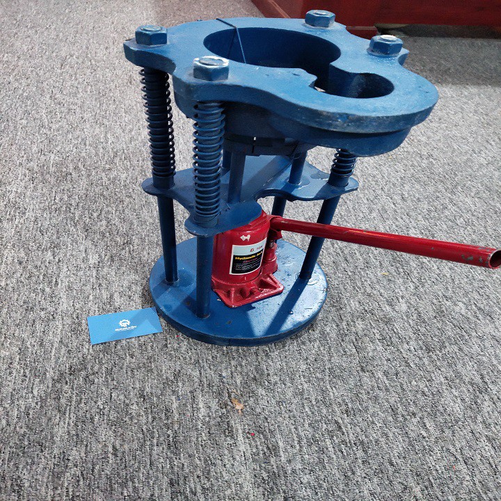 Máy ép tyo lưu động xài con đội thủy lực