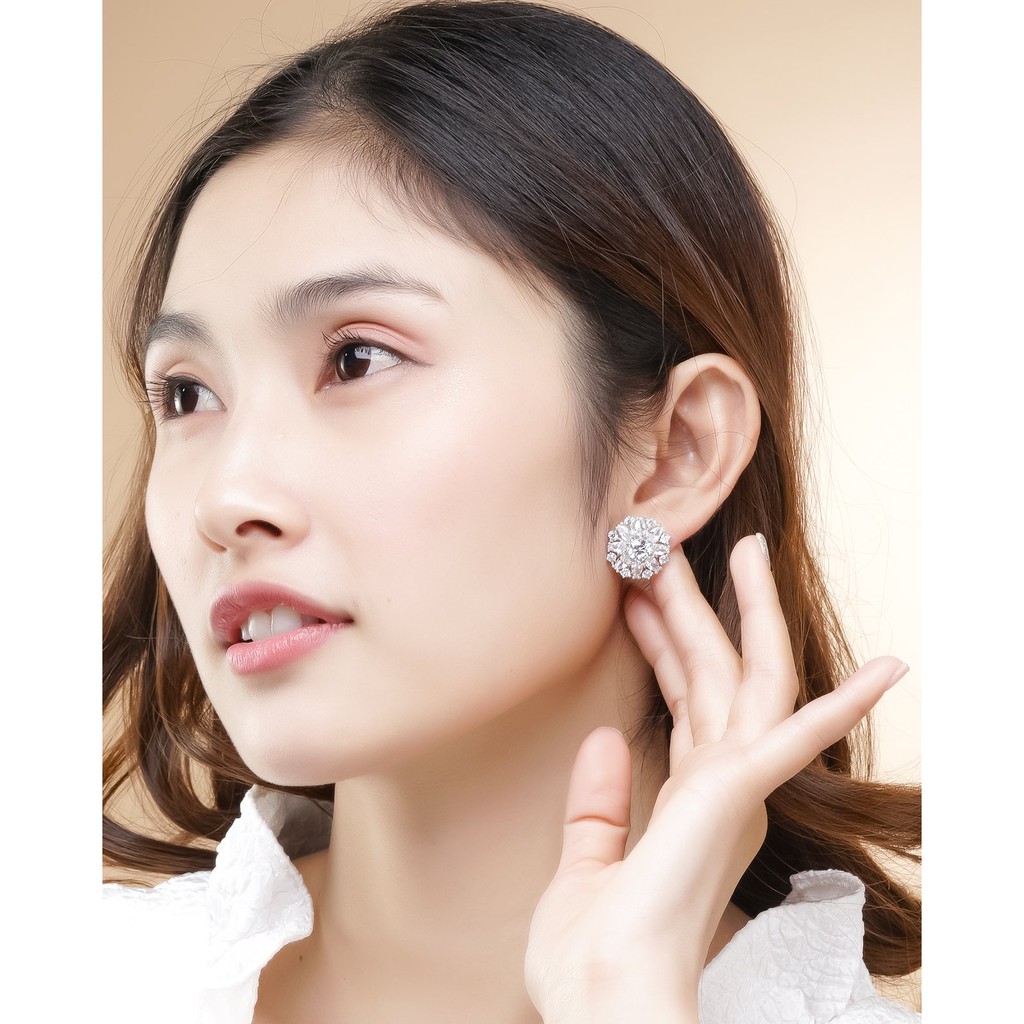 Bông tai nữ UHA mạ vàng 18K , đính kim cương nhân tạo B1146149-130