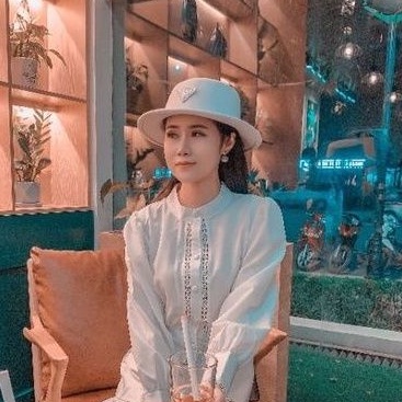 Mũ dạ vành nhỏ đai da tag prada cao cấp siêu hot