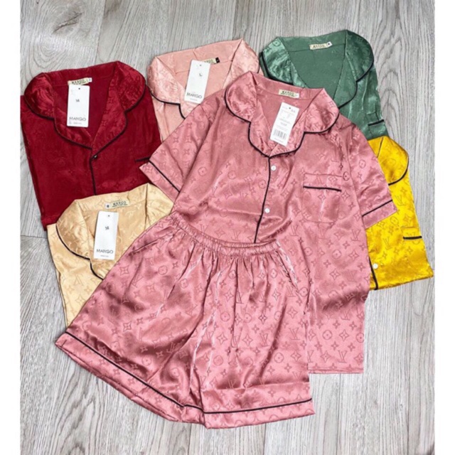 bán buôn bộ lụa gấm cộc tay