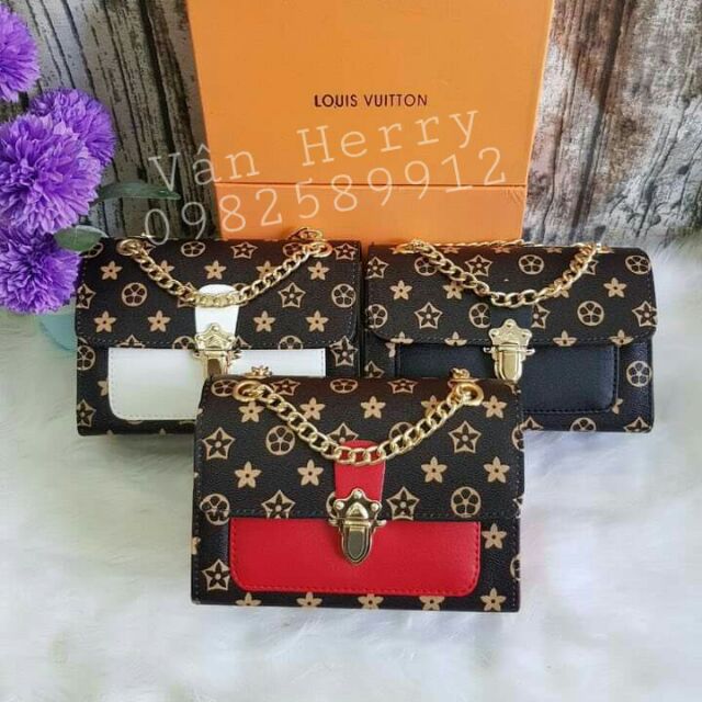 LV khóa sập
