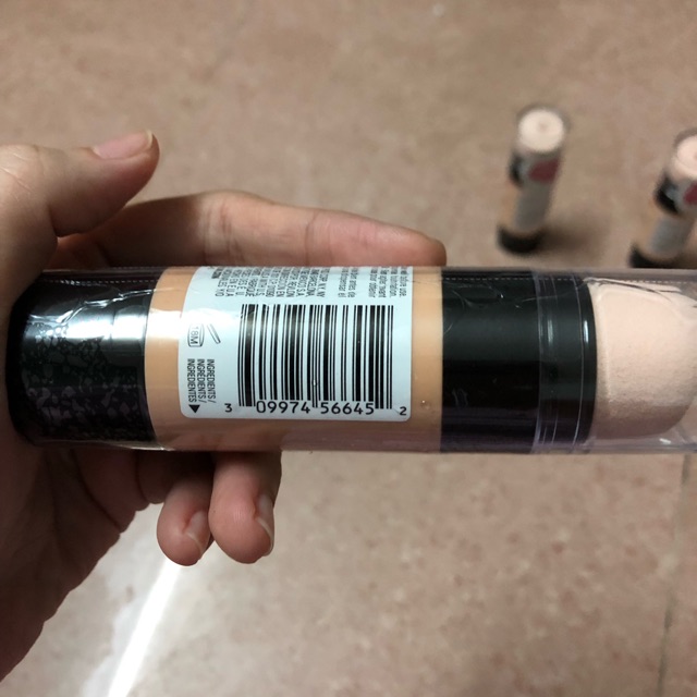 Kem Nền Revlon Photoready Insta-Filter Foundation