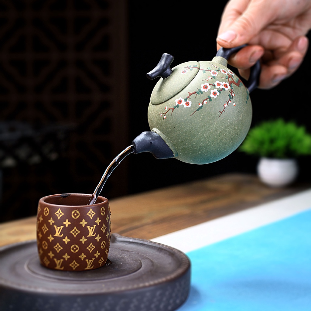 Ấm Tử Sa Nghi Hưng Song Sắc Mai Hoa 270 ml (Đậu Thanh Nê)