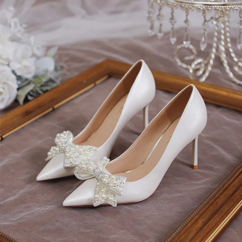 Giày Cao Gót Vải Satin Đính Nơ Ngọc Trai Thời Trang Pháp Cho Nữ