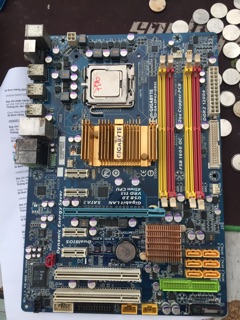 Main gigabyte ep43-Ud3l hổ trợ đr2 max 8G