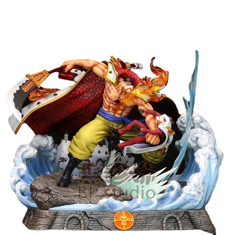 Mô hình Râu trắng vs Akainu GK One piece