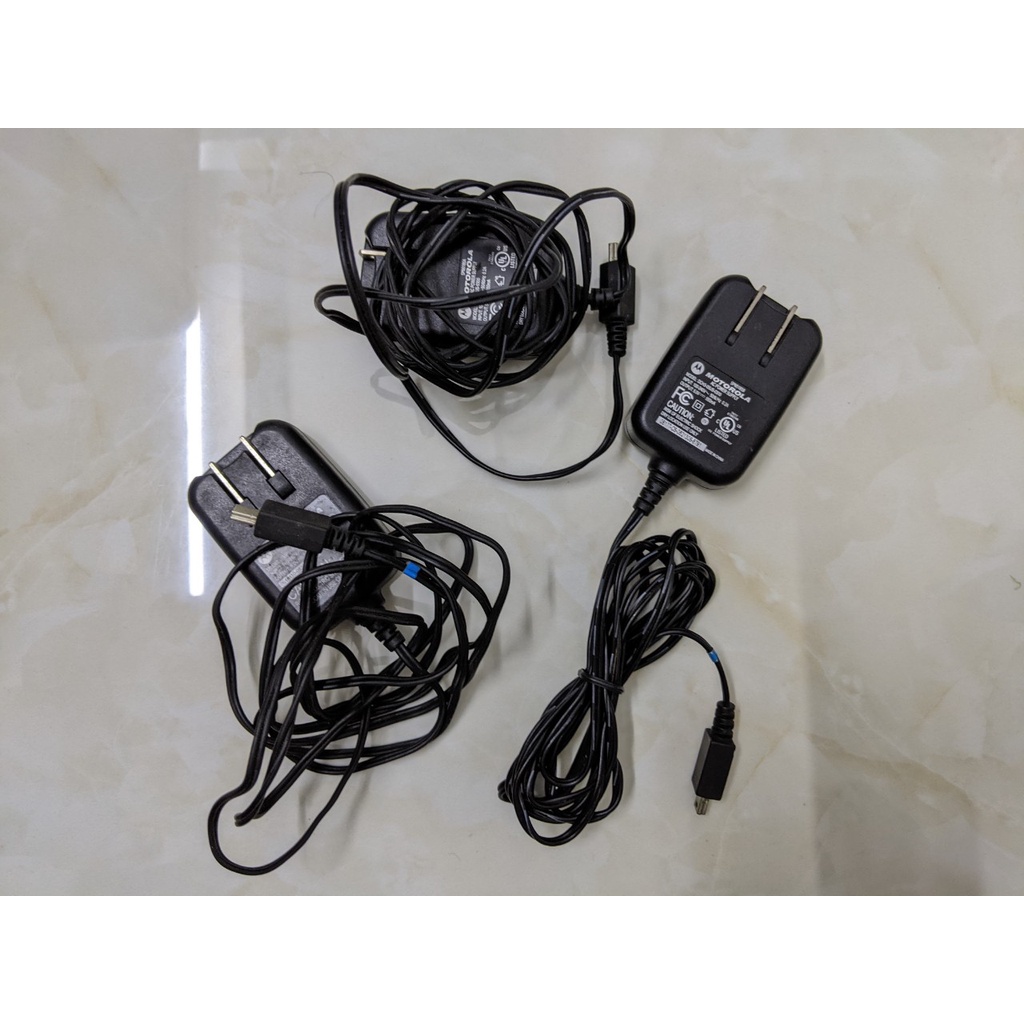 Sạc điện thoại Motorola V3,V3i...(hàng bóc máy)