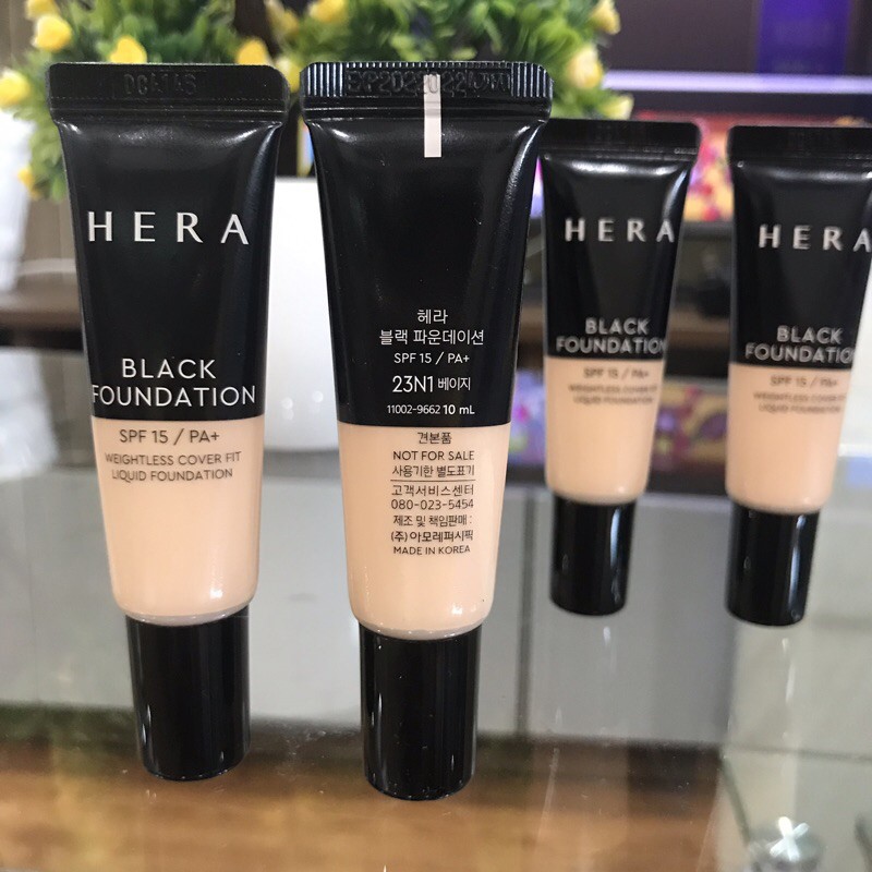 Kem nền HERA BLACK FOUNDATION mini 10ml Tone 23