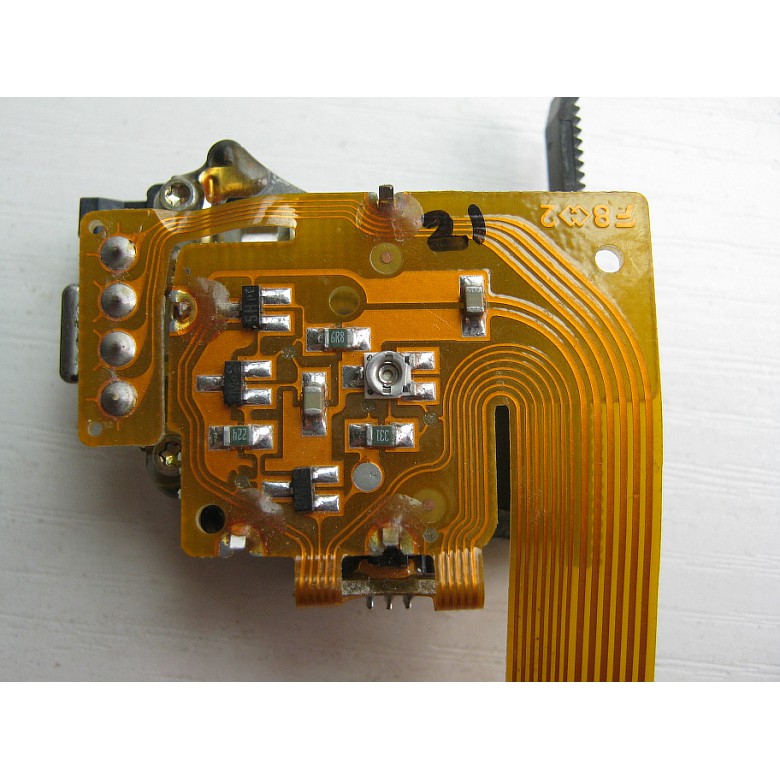 MẮT PHILIP CDM12.1