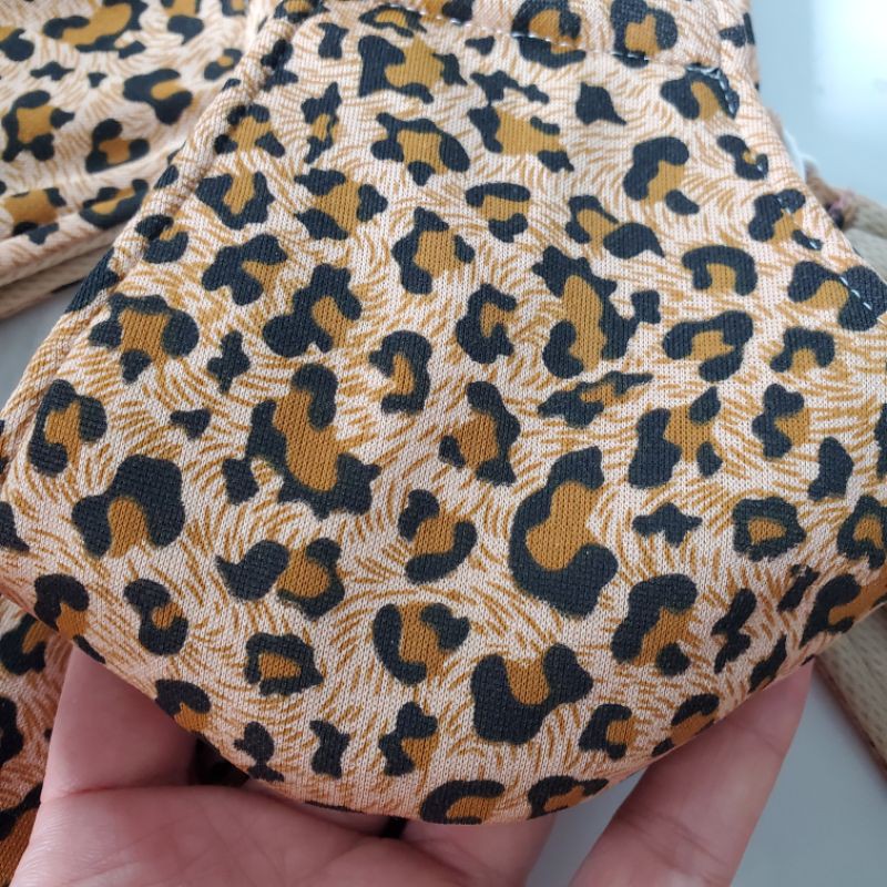 Khẩu trang nữ da beo 3D 3 lớp