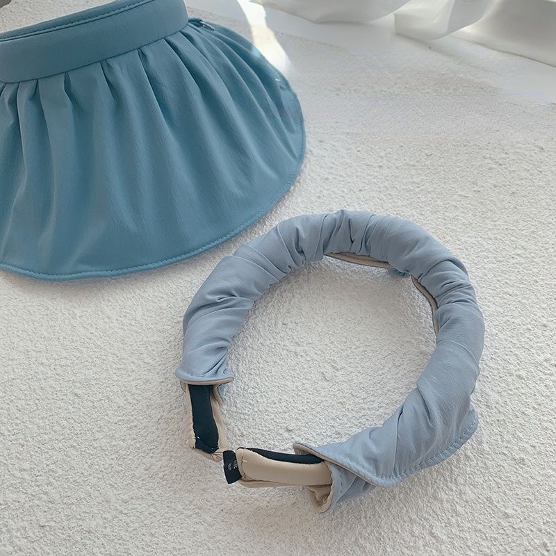 Mũ che nắng gấp gọn có tiện dụng có thể đeo làm bờm hoặc bỏ túi để mang theo mọi lúc , mọi nơi.