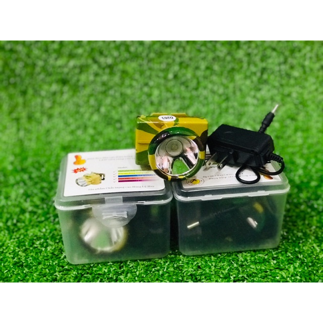 Đèn pin đeo đầu