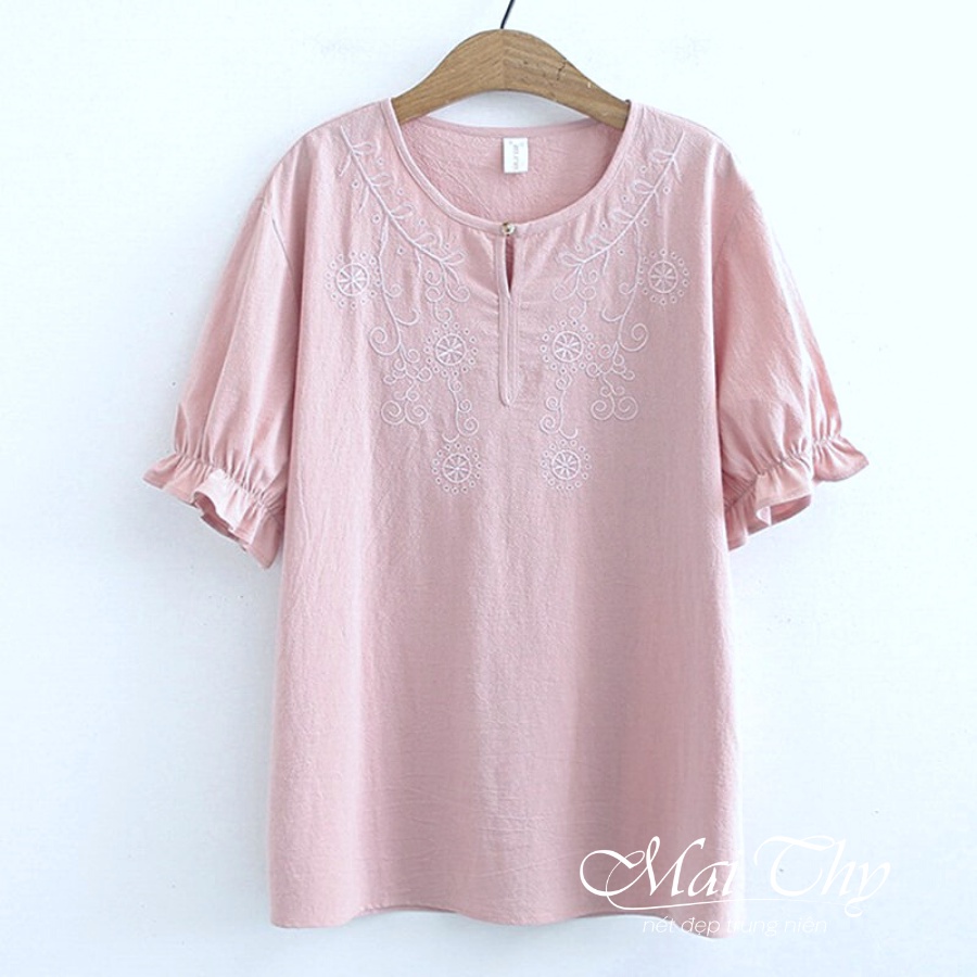 Áo Trung Niên MAI THY 911, Mẫu Áo Thêu LINEN Tay Phồng Cổ Tròn Form Rộng Lịch Sự | Thời Trang Trung Niên U30