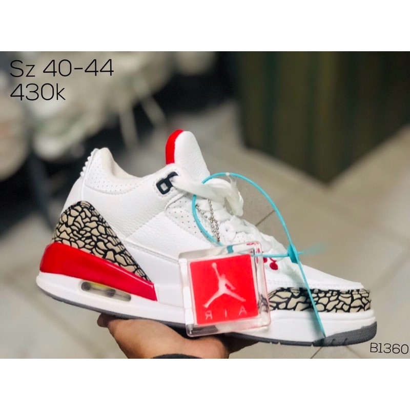 ✔️GIÀY JORDAN 4 NAM mẫu đẹp fullbox+ phụ kiện HỖ TRỢ ĐỔI TRẢ TRONG 15 NGÀY ! GIẢM GIÁ 20 % !!! . : `