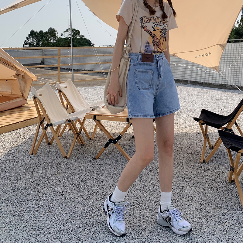 Quần short jean IELGY lưng cao thời trang năng động cá tính dành cho nữ