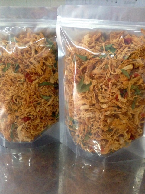 1Kg Khô gà lá chanh cay Lày Hòa