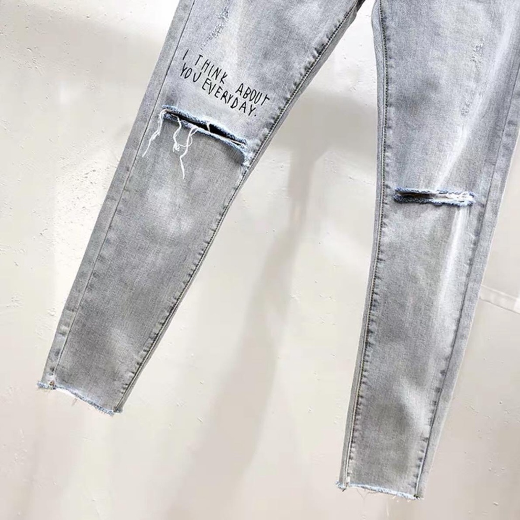 Quần jean nam ống ôm màu xanh trơn rách thêu chữ chất bò co giãn bốn chiều thời trang cao cấp NEWSHOP9600