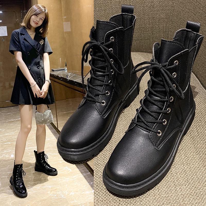 ] giày boot cổ lỡ B2