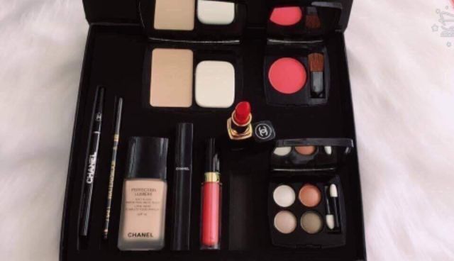 Bộ trang điểm 9 món | BigBuy360 - bigbuy360.vn