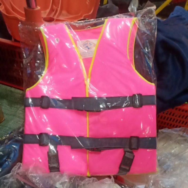 Áo phao bảo hộ cho bé