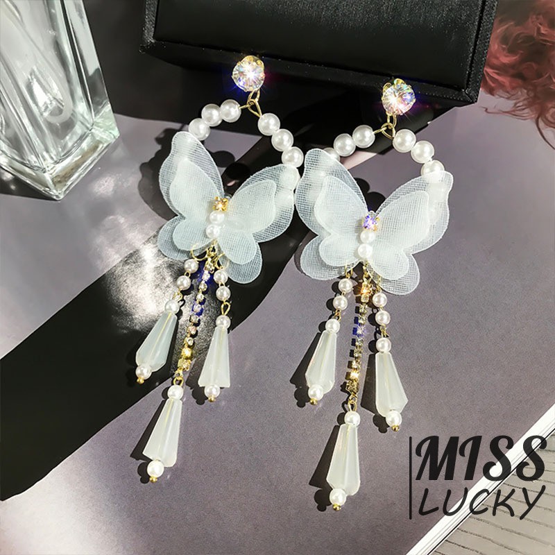 Khuyên tai nữ kiểu dáng thời trang thanh tú