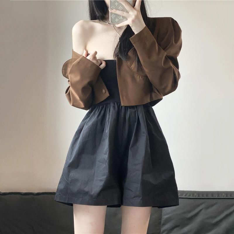 Set Áo Khoác Dáng Ngắn + Áo liền quần Thiết Kế Mới Năng Động Thời Trang Dành Cho Nữ