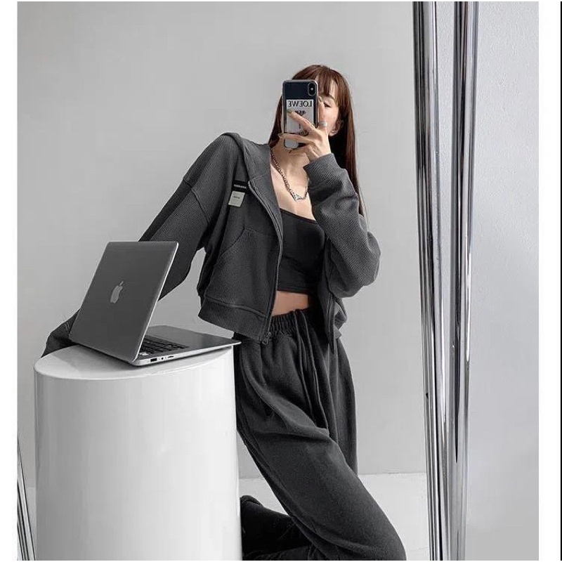 [HTSHOP]-Bộ đồ thể thao nữ mùa thu đông 2022 áo khoác ngắn có mũ quần dài bo ống