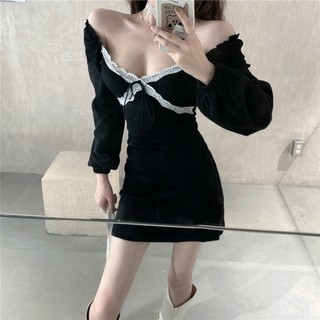 Đầm Trể Vai Viền Ren Ulzzang