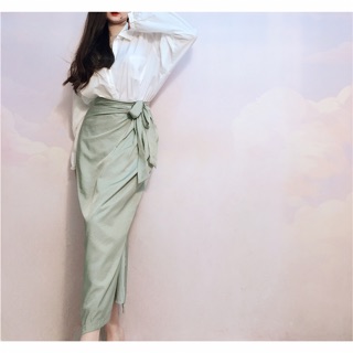 Chân váy midi xẻ tà cột dây