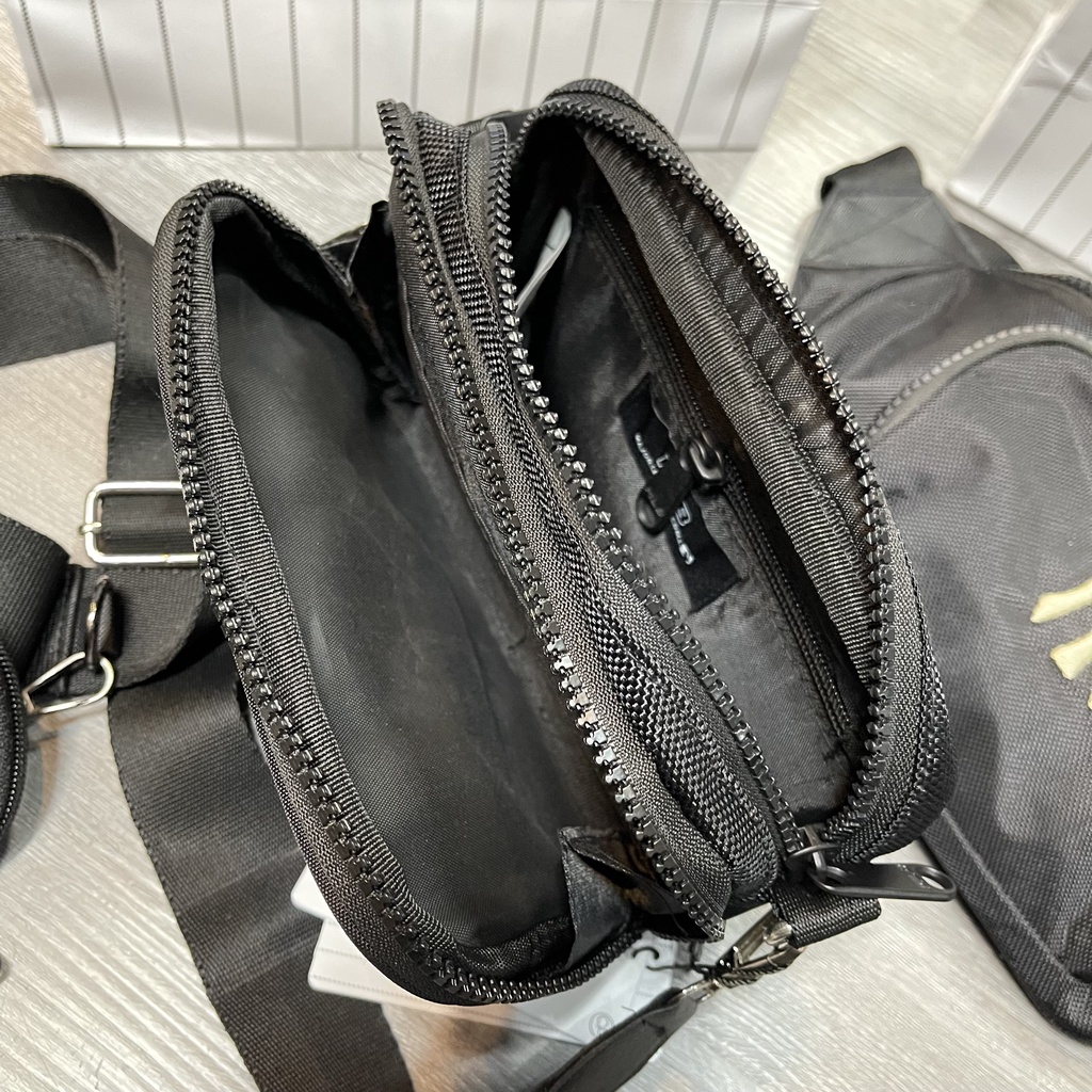 Túi bao tử / Túi đeo chéo MLB NY Nylon Hip Sack NEW YORK YANKEES BLACK | ẢNH THẬT CHỤP TẠI SHOP | CÓ SẴN