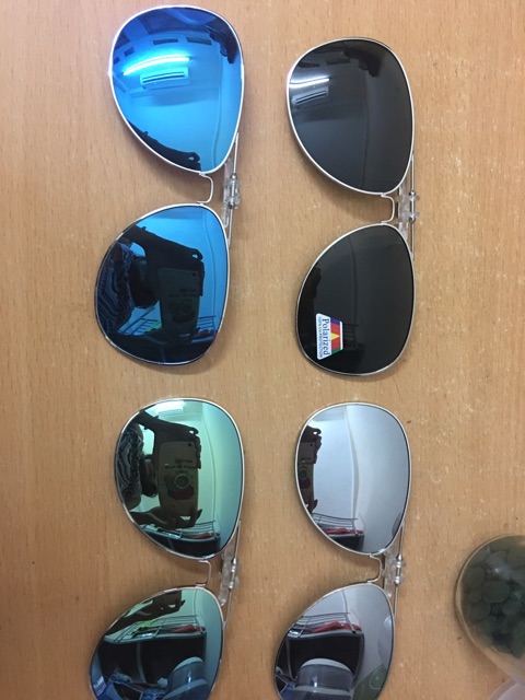 Kẹp kính râm viền kim loại + hộp bảo vệ (có video) | BigBuy360 - bigbuy360.vn