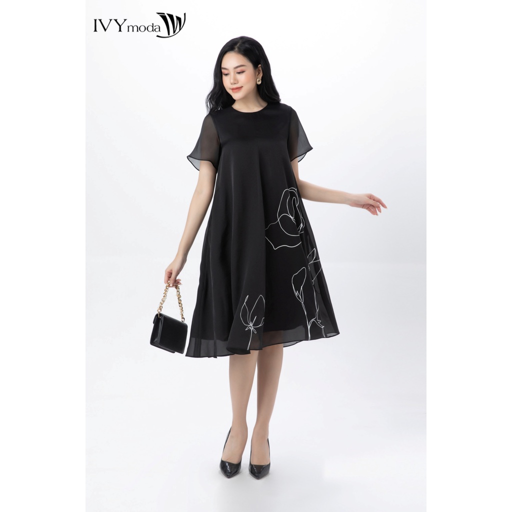 Đầm lụa bay phối line hoa IVY moda MS 48M7490