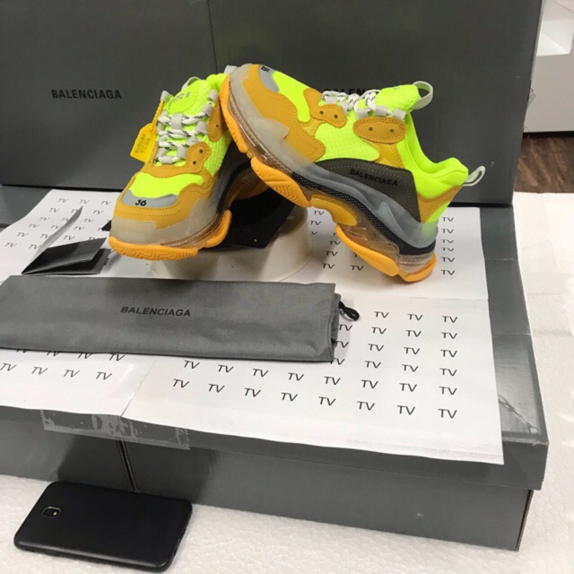 Giầy trip air neon (ảnh thật+ full box)