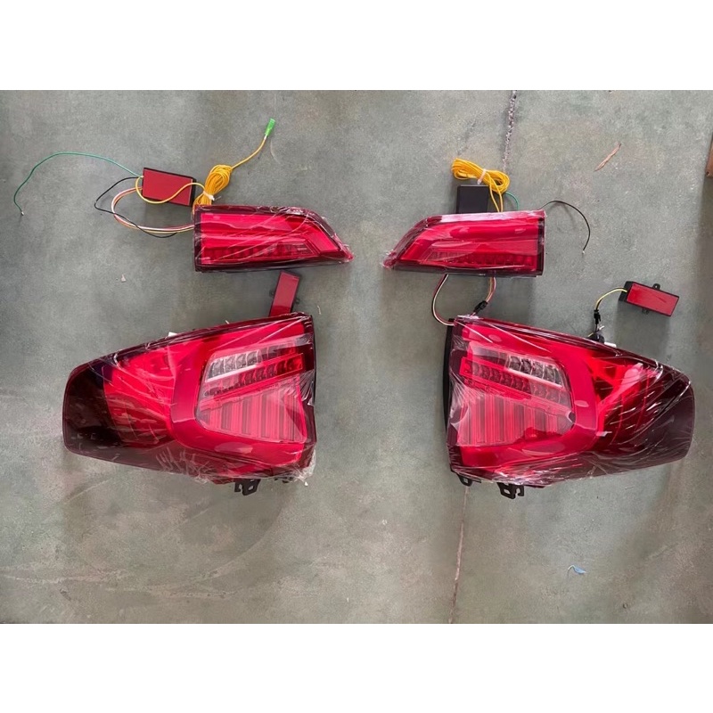 Đèn hậu Lắp zin Suzuki Ertiga và XL7