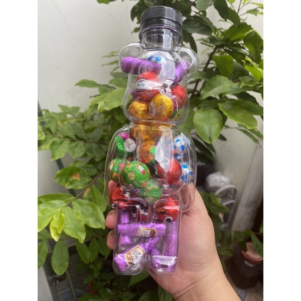 Kẹo chai gấu BearBrick