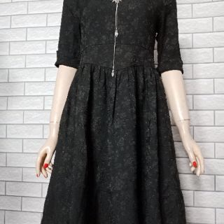 Đầm dạo phố