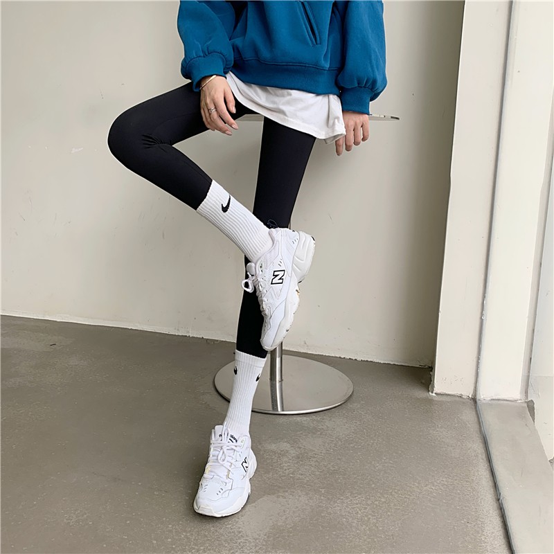 Quần Legging Chất Liệu Nhung Ấm Áp Thiết Kế Ôm Sát Tôn Dáng | BigBuy360 - bigbuy360.vn