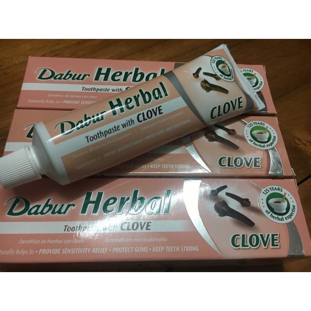 (MUA 1 tặng 1) Kem đánh răng Dabur Herbal - Đinh Hương tặng bàn chải đánh răng