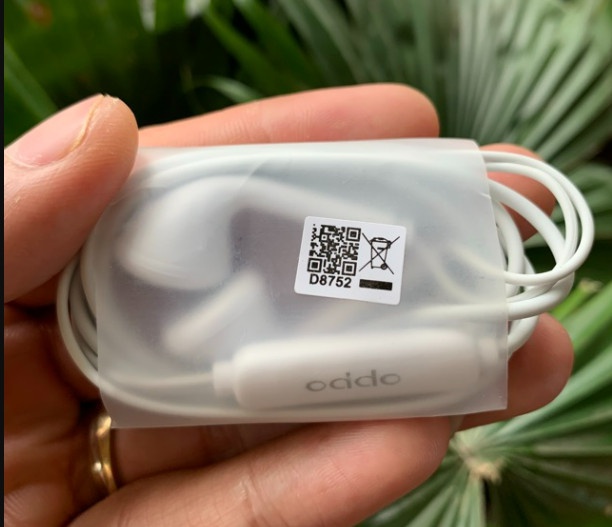 Tai Nghe OPPO Rin Jack 3.5mm Có Dây Nhét Tai Chống Ồn Cao Cấp