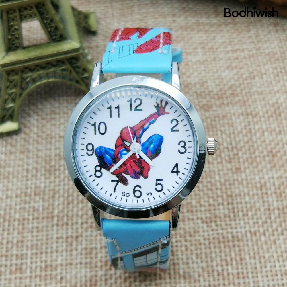 Đồng Hồ Đeo Tay Dây Da Mặt Tròn In Hình Người Nhện Dễ Thương Cho Bé | BigBuy360 - bigbuy360.vn