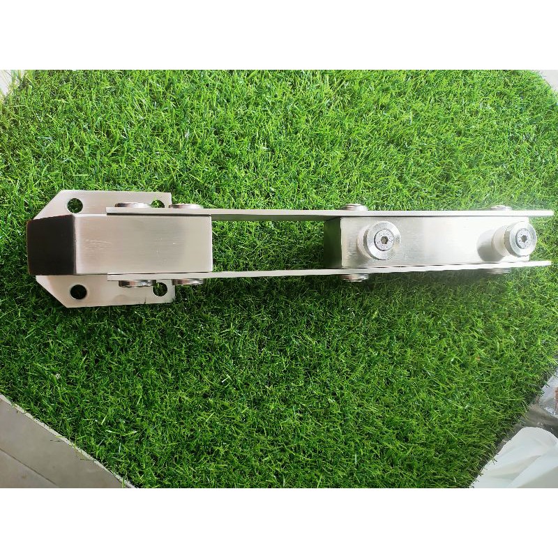 Trụ lan can chân hông inox 304