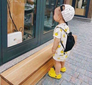 Dép vịt cho bé