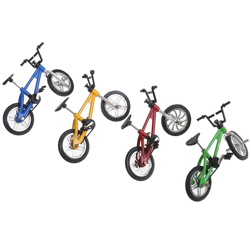 [superhomestore]1Pc 1:12 Dollhouse Miniature Bicycles Plastic Mini Bike Dollhouse Accessories