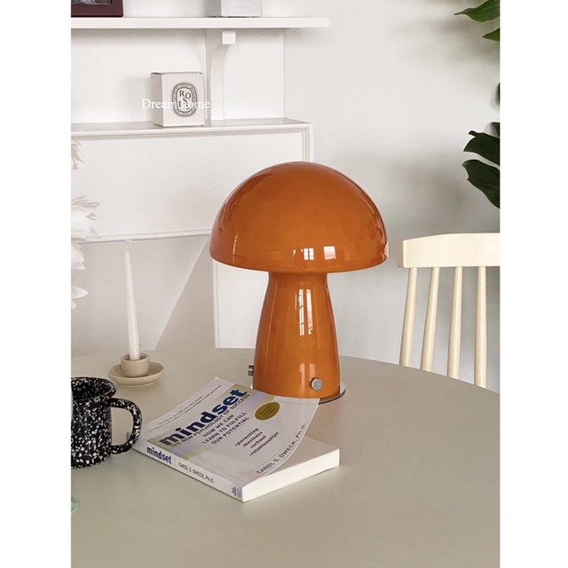 Đèn bàn cảm ứng Bauhaus Vintage 2 màu phong cách cổ điển