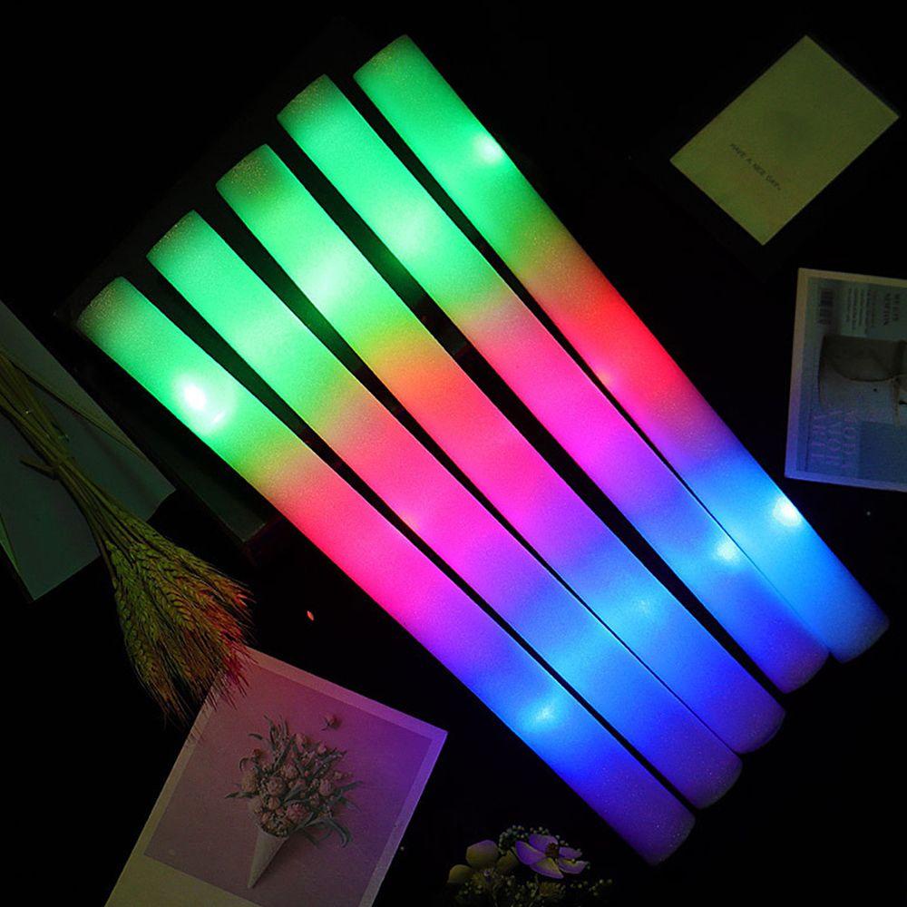 Set 1 / 5 Gậy Phát Sáng Đèn LED Nhiều Màu